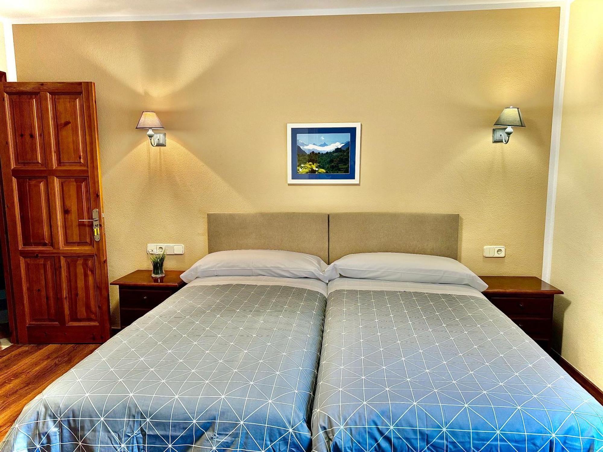 Hotel La Rivera Arenas De Cabrales Kültér fotó